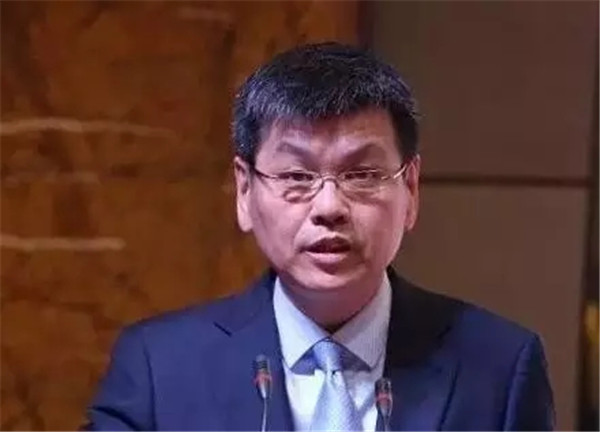 如何做到“時(shí)尚科技與協(xié)同創(chuàng)新”?聽聽中國(guó)紡織服裝企業(yè)家活動(dòng)日暨海上絲綢之路產(chǎn)業(yè)對(duì)接會(huì)上的聲音