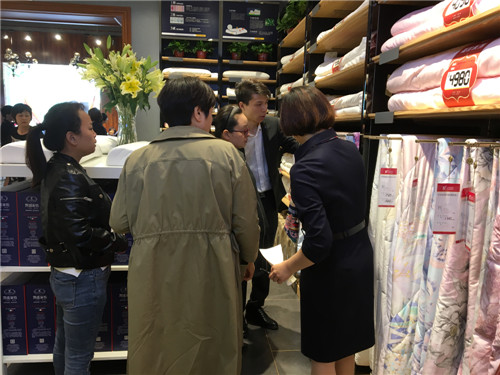 霸氣!中牟竟然有了這么一家超大凱盛家紡體驗店!