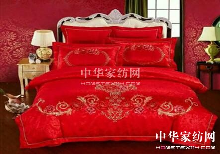 雅夢(mèng)居家紡:美滿(mǎn)結(jié)婚季,為愛(ài)的人選一套床品吧!