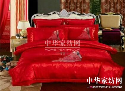 雅夢居家紡:美滿結婚季,為愛的人選一套床品吧!