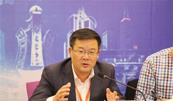 山東省布藝行業協會一七年理事會暨一屇四次會員代表大會在泰安召開