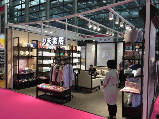 夕禾:世界之窗的姑蘇絲簾