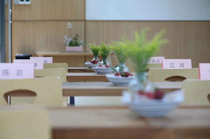 在自然的秘境里,你想撩一場(chǎng)怎樣的發(fā)布會(huì)