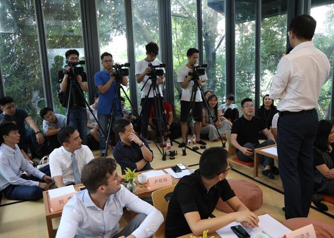 在自然的秘境里,你想撩一場(chǎng)怎樣的發(fā)布會(huì)