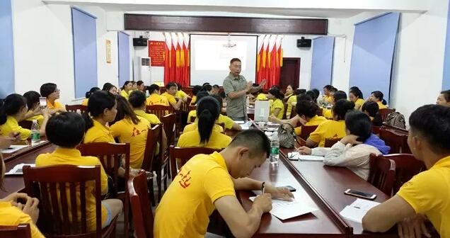 凱盛家紡2018夏季培訓會|這次我們登上了衡山