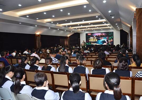 探尋•仲夏秘境——佳麗斯2019春夏新品發布會