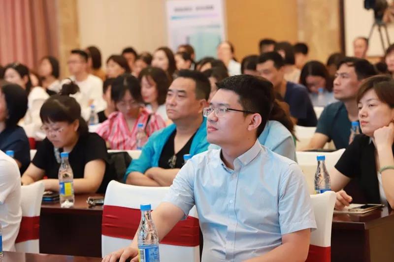 Ʒ•Ҽ2019ﶬƷlAMչ٣