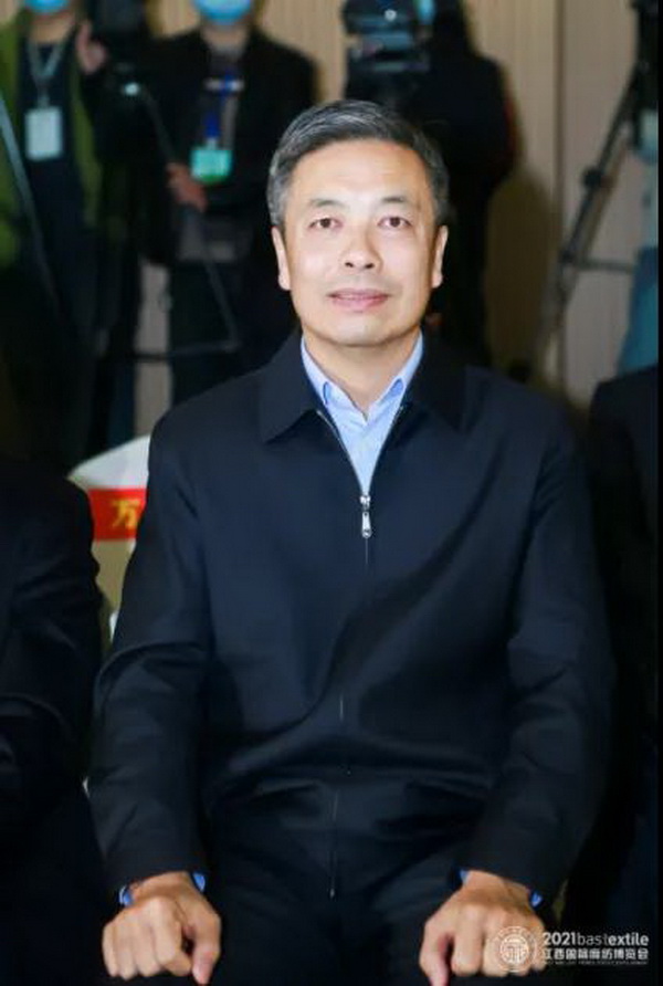 B(ti)r(sh)ˇ2021(gu)H鼏[(hu)ʢĻ